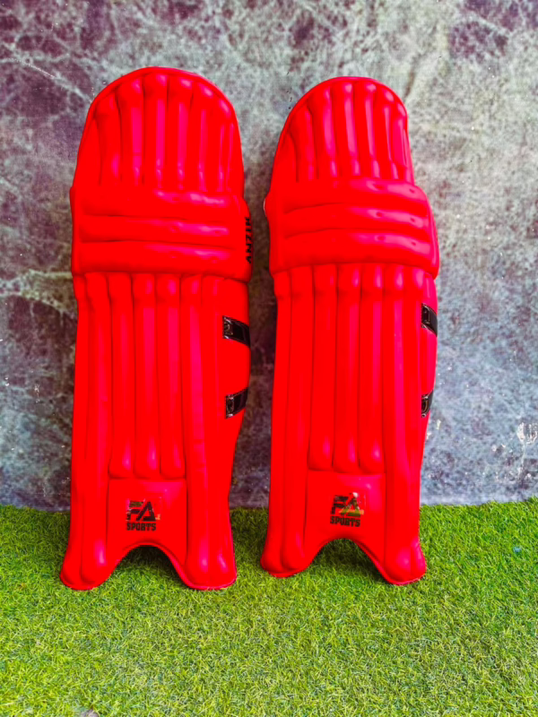 Cricket Pad Red
